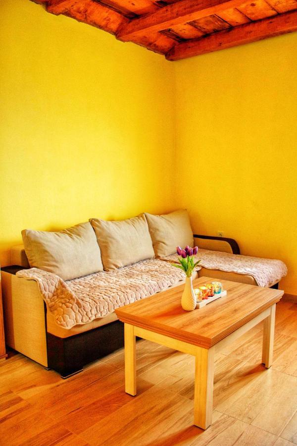 Apartments Stella Virpazar Ngoại thất bức ảnh