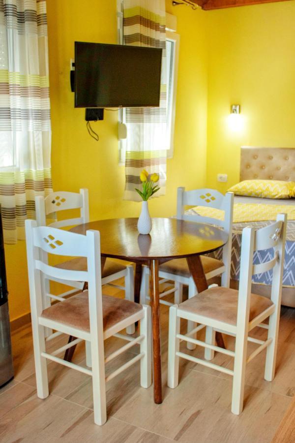 Apartments Stella Virpazar Ngoại thất bức ảnh